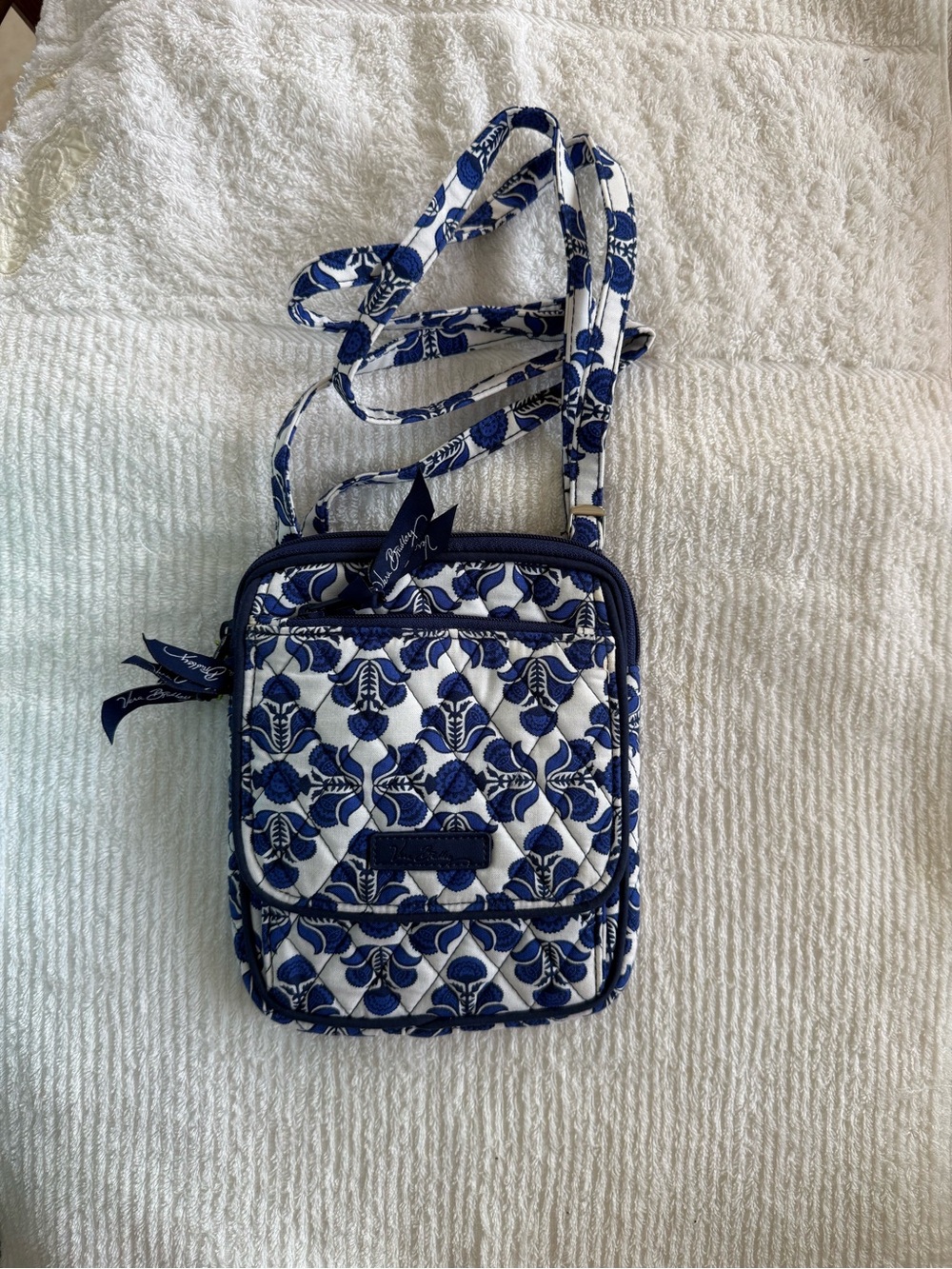 Vera Bradley mini hipster